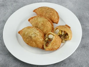 10 Rekomendasi Snack Hajatan Khas Jawa yang Lezat dan Populer
