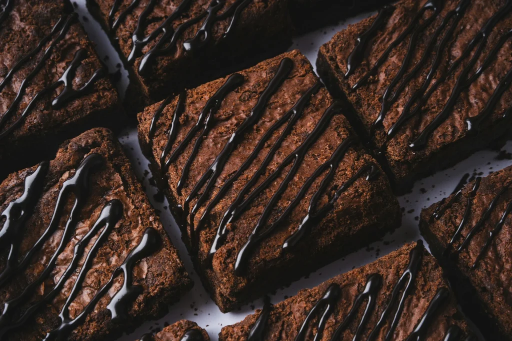 Kenapa Snack Brownies Kering Jadi Favorit Anak Muda?