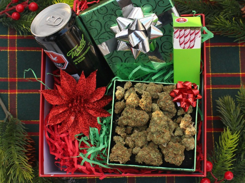 9 Ide Hampers Natal untuk Perusahaan yang Bikin Kesan Positif di Tahun Baru