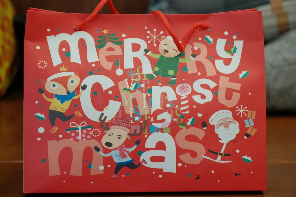 7 Inspirasi Hampers Natal Relasi Kantor yang Kekinian dan Berkesan