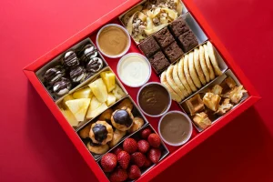 10 Isi Parcel Natal Murah Meriah yang Tetap Berkesan dan Bermanfaat