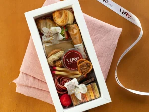 9 Inspirasi Parcel Snack Segala Acara Kantor untuk Meeting hingga Event Besar