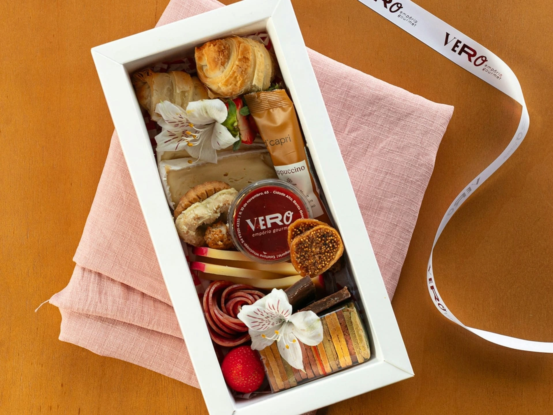 9 Inspirasi Parcel Snack Segala Acara Kantor untuk Meeting hingga Event Besar